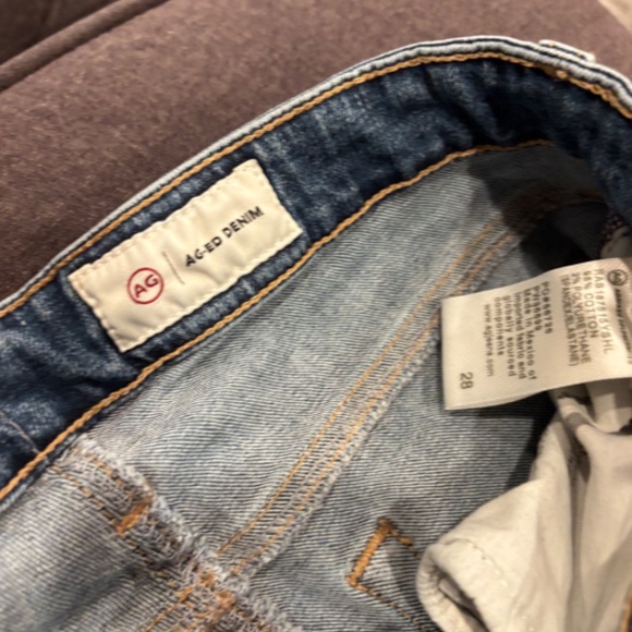 AG Jeans- Mari- Size 28 - Picture 3 of 3